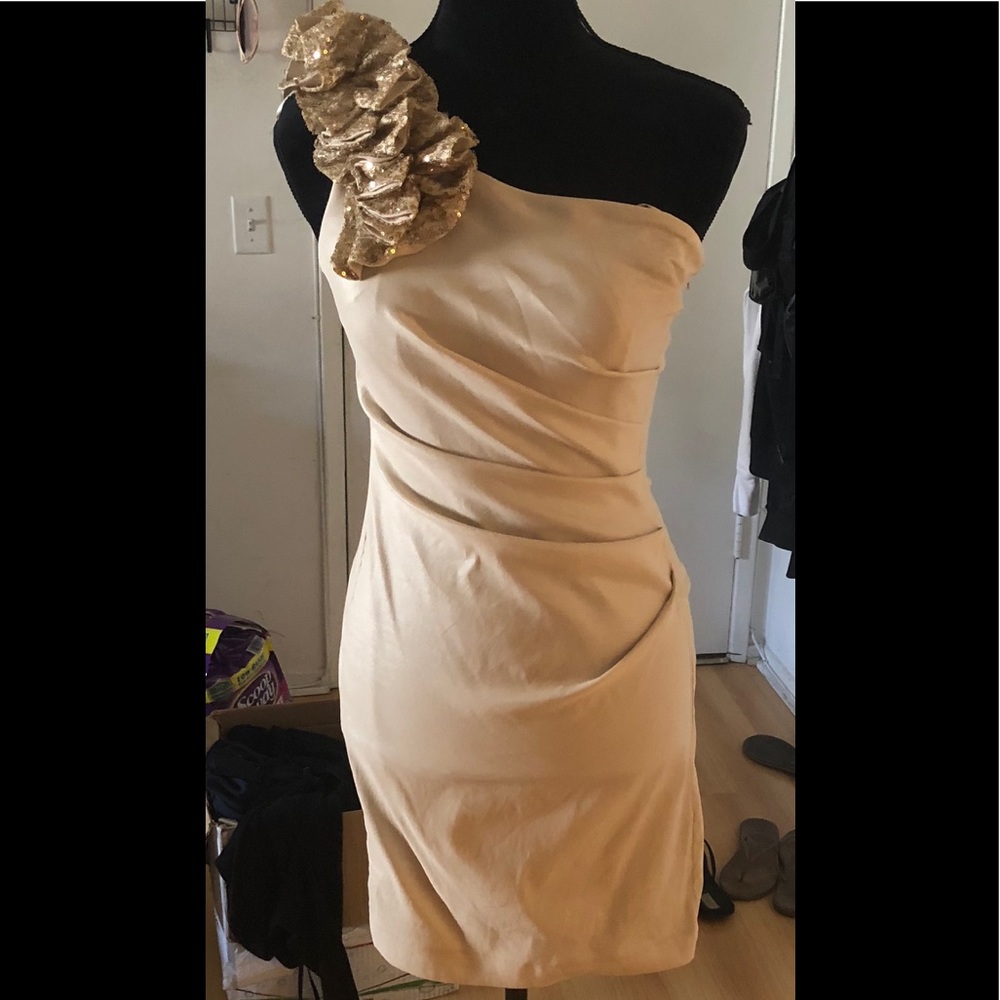 One shoulder fitted dress